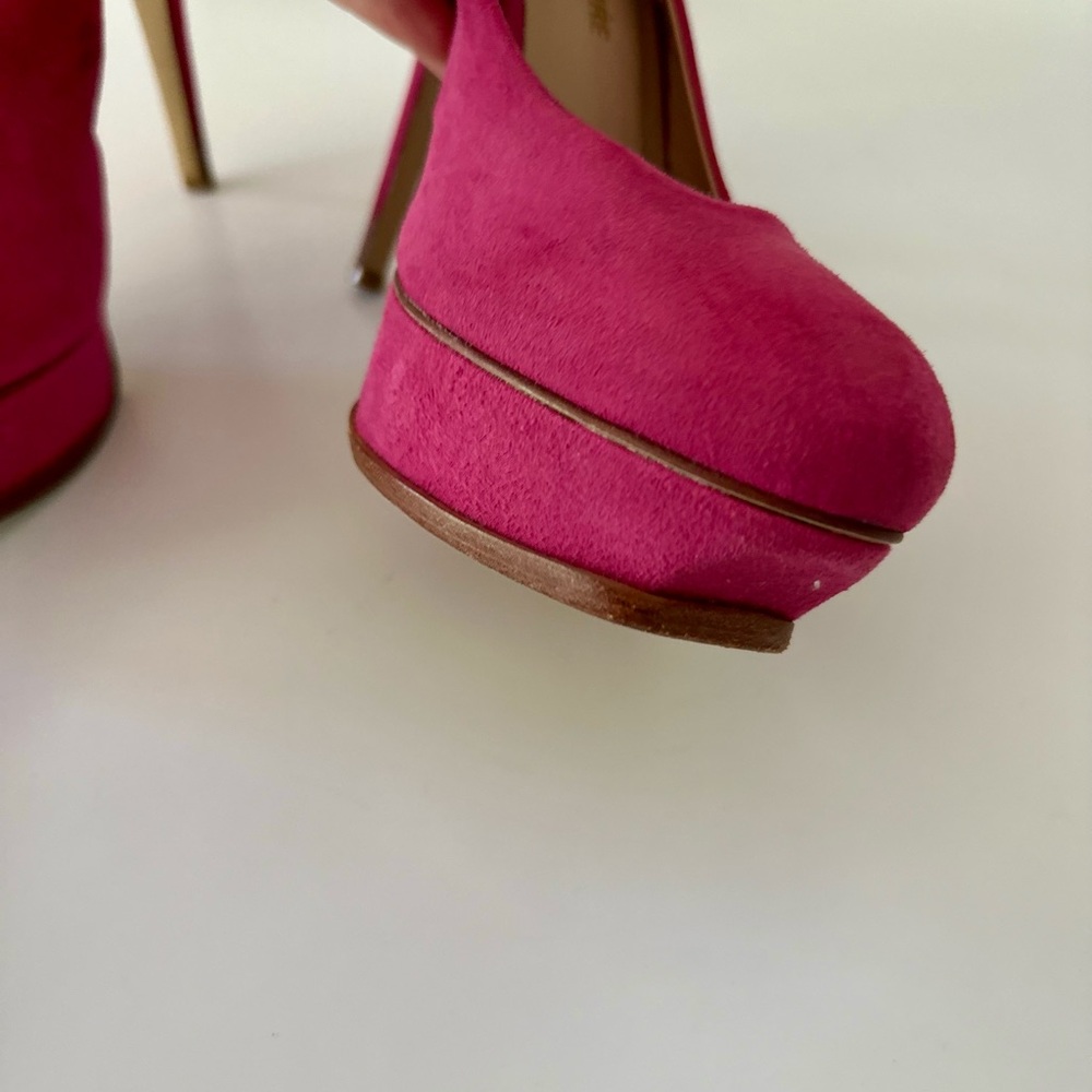 Pour La Victoire Fuchsia Suede Slingback Heels - Picture 4 of 14